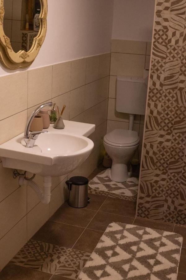 Apartman Casa Skerlak Kisszered Kültér fotó